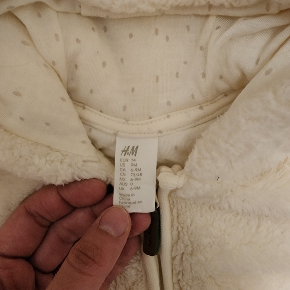 H&M plush teddy bear jumpsuit winter coat snowsuit baby - Picture 2 of 2